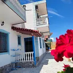 Vila He-Ar