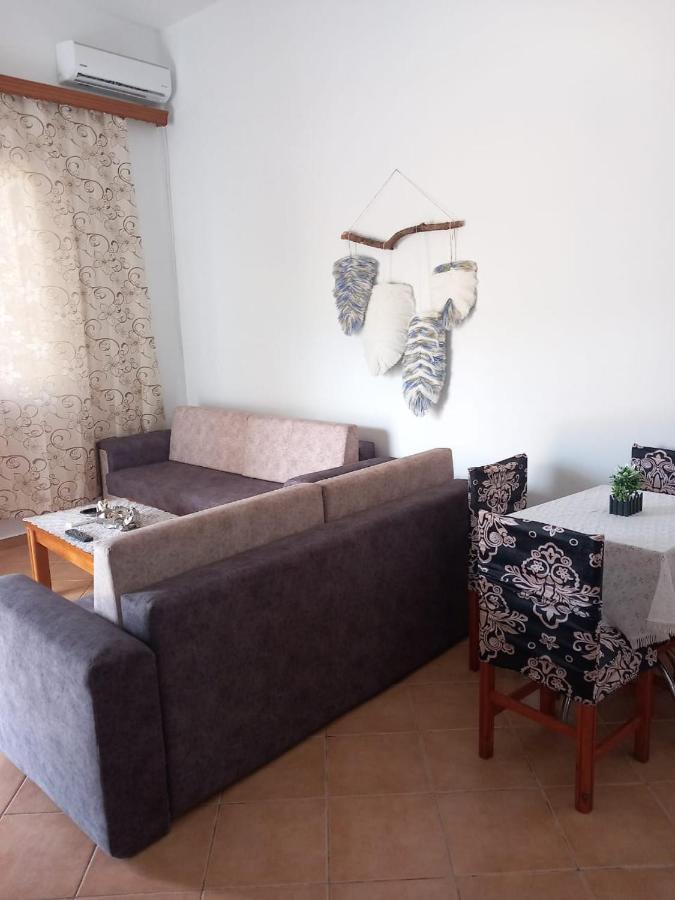Vila He-ar Apartament Saranda