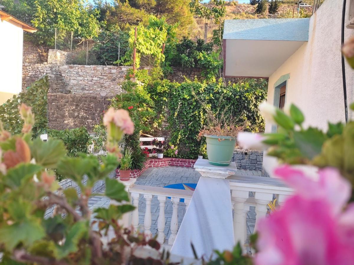 Vila He-ar Apartament Saranda