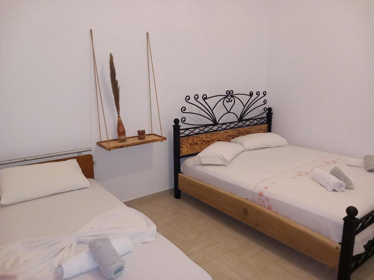 Vila He-ar * Saranda