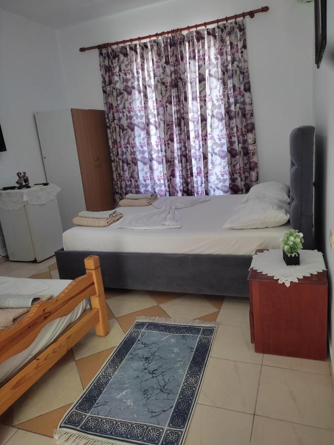 Vila He-ar * Saranda